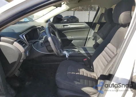 2017 Ford Fusion Se Hybrid z USA, uszkodzony, nr VIN 3FA6P0LU9HR384897